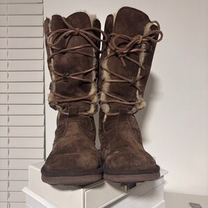 UGG Whitley Tall Suede & Sheepskin Knee High Women's Boots - Size 7 - Preloved